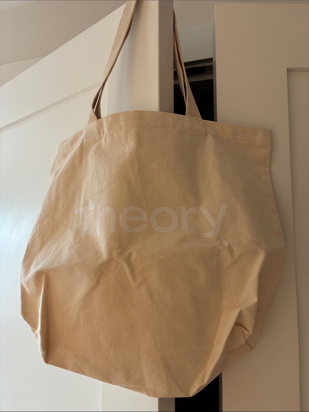 THEORY | Tote - Picture 3 of 4